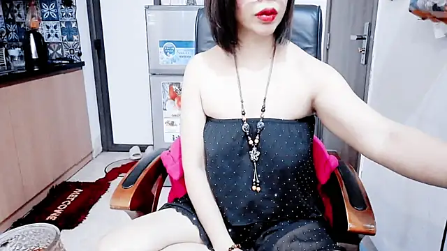 Miu-Le online show from 03/18/26, 05:54