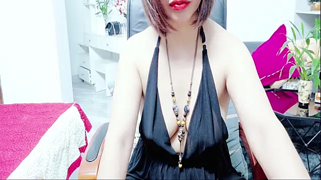 Miu-Le online show from 07/08/26, 09:30