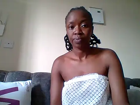 sexy darleen23 online show from 01/11/25, 08:00