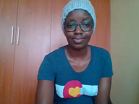 Snapshot of sexy_darleen23 chatting on 03/01/26, 10:39 sexy darleen23 online show from 03/01/26, 10:39