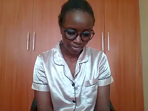 Snapshot of sexy_darleen23 chatting on 07/02/26, 05:13 sexy darleen23 online show from 07/02/26, 05:13
