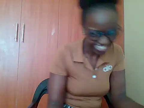 Snapshot of sexy_darleen23 chatting on 07/05/26, 07:15 sexy darleen23 online show from 07/05/26, 07:15