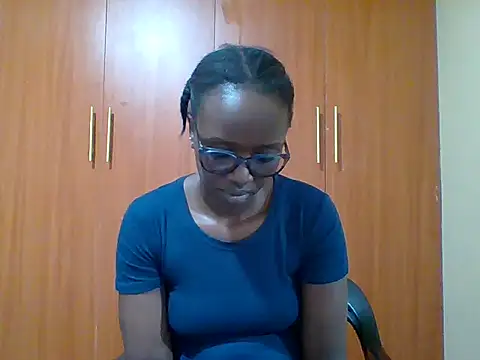 Snapshot of sexy_darleen23 chatting on 07/06/26, 03:03 sexy darleen23 online show from 07/06/26, 03:03