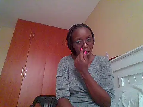 Snapshot of sexy_darleen23 chatting on 08/03/26, 07:51 sexy darleen23 online show from 08/03/26, 07:51