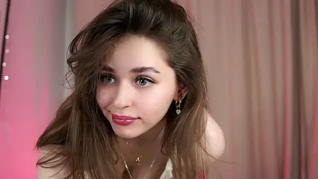 Snapshot of EstherMitchel chatting on 01/28/25, 07:22 EstherMitchel online show from 01/28/25, 07:22