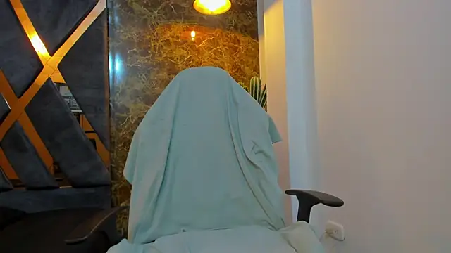 Snapshot of Adbel_Sady chatting on 10/04/25, 11:19 Adbel Sady online show from 10/04/25, 11:19