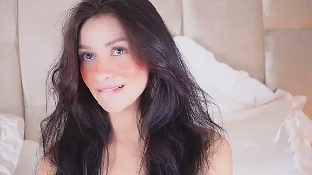 KiraKayleigh1 online show from 02/19/25, 08:31