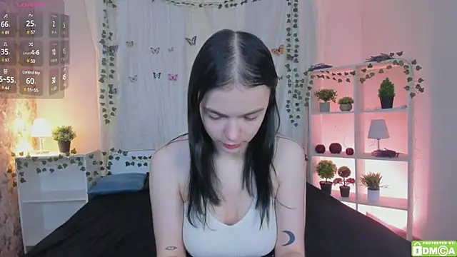 Solar Moon online show from 01/05/25, 11:04