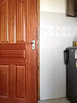 Winnie - online show from 12/08/24, 09:35