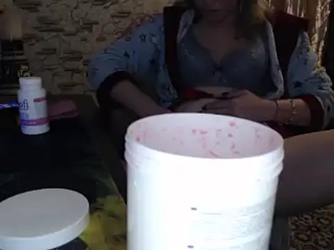  Kitti  online show from 12/17/24, 06:09