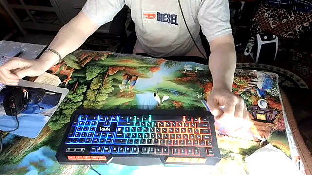 Snapshot of oleg1984 chatting on 10/03/25, 06:16 oleg1984 online show from 10/03/25, 06:16