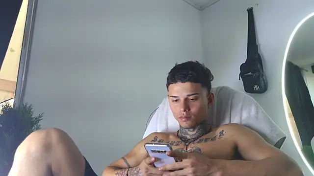 Skartoliver online show from 09/26/25, 09:52