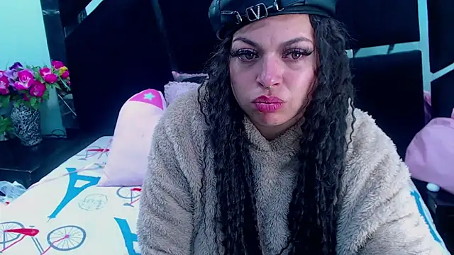 Cocoo Nuth online show from 12/04/24, 02:53