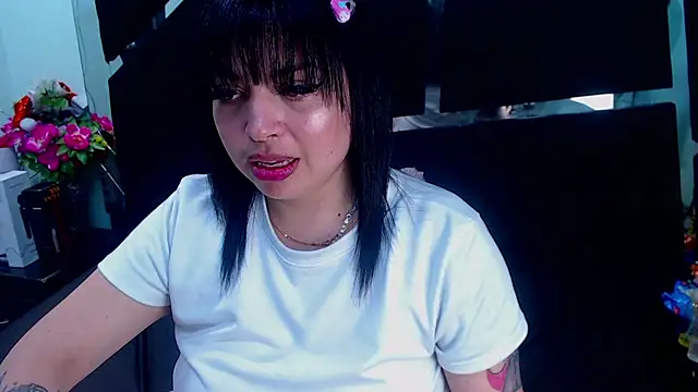 Cocoo Nuth online show from 12/14/24, 02:56