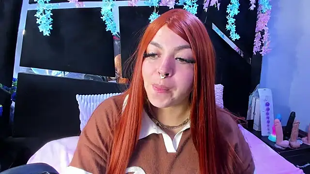 Cocoo Nuth online show from 11/13/25, 02:54