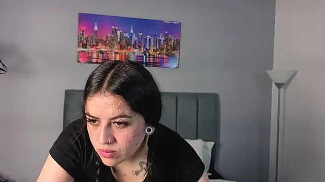 Snapshot of Alli_cooper chatting on 03/30/26, 11:33 Alli cooper online show from 03/30/26, 11:33