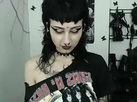 n0sferatus   online show from 09/26/25, 02:26