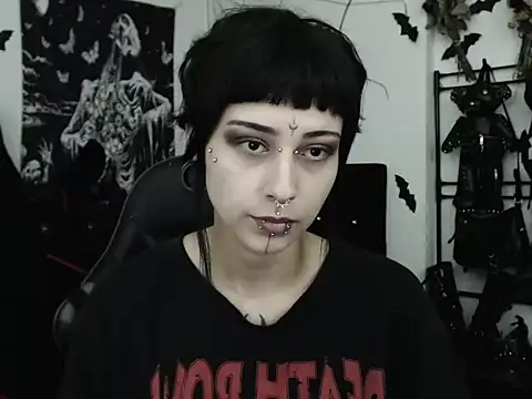 n0sferatus   online show from 06/23/26, 03:15