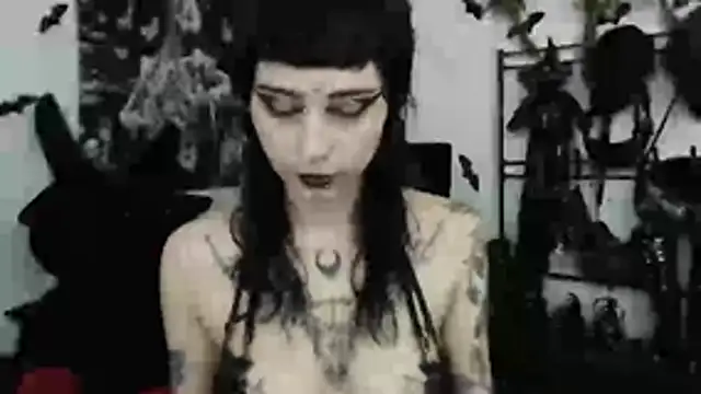 n0sferatus   online show from 07/11/26, 03:42