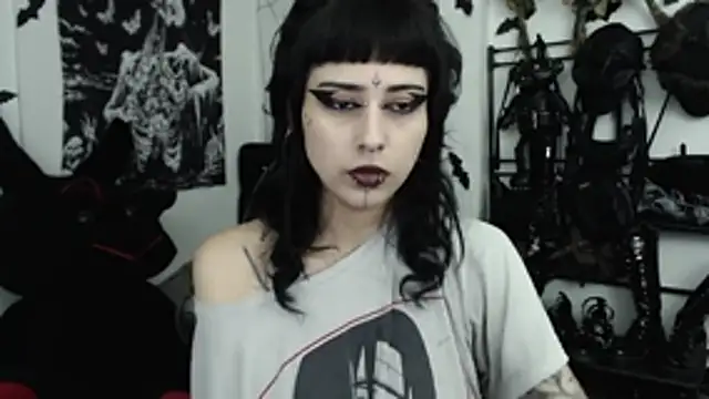n0sferatus   online show from 07/16/26, 03:12