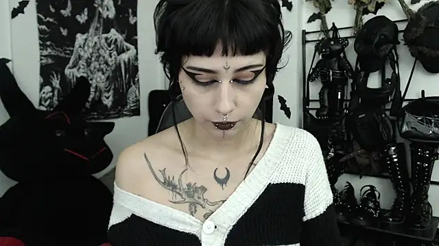 n0sferatus   online show from 07/17/26, 03:35
