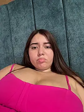 Snapshot of Tara__Sexy chatting on 03/27/26, 09:25 Tara Sexy online show from 03/27/26, 09:25