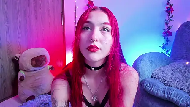 Snapshot of Megan_wolf1_ chatting on 04/17/26, 10:02 Megan wolf1 online show from 04/17/26, 10:02