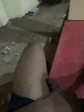 Snapshot of Black-mamba-madingo chatting on 09/27/25, 12:15 Black-mamba-madingo online show from 09/27/25, 12:15