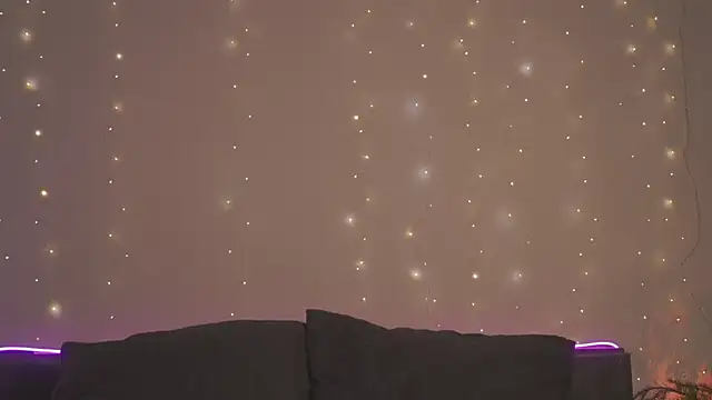 LoisJo online show from 12/15/24, 10:04