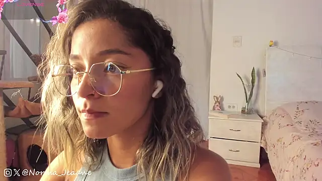 Norma-Jeaane online show from 01/16/25, 04:50