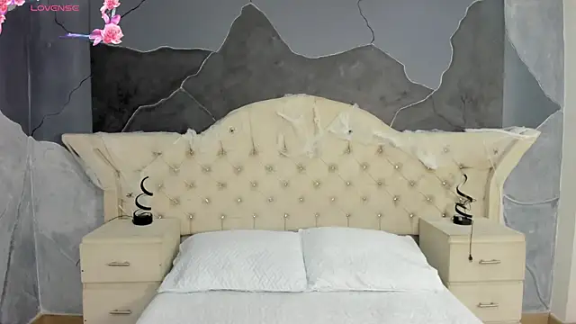 AmberGreyy  online show from 10/14/25, 05:14