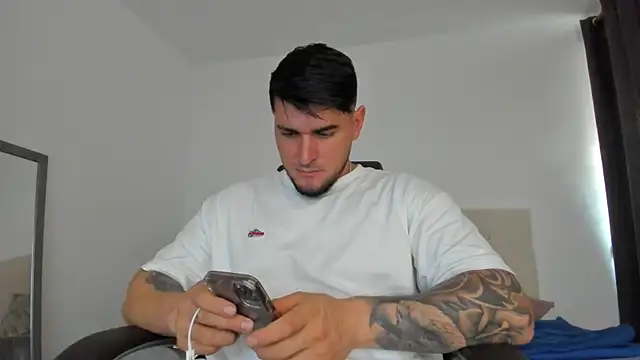 Teilor Creed online show from 11/30/25, 07:07