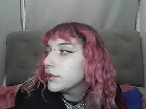 Snapshot of shinigami6669 chatting on 12/04/24, 12:19 shinigami6669 online show from 12/04/24, 12:19