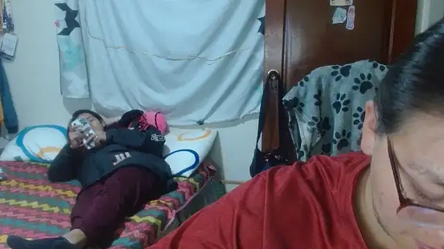 Snapshot of clayre_and_jill chatting on 11/07/25, 02:11 clayre and jill online show from 11/07/25, 02:11