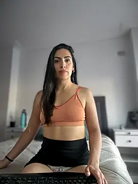 alessandra-a online show from 10/07/25, 09:12