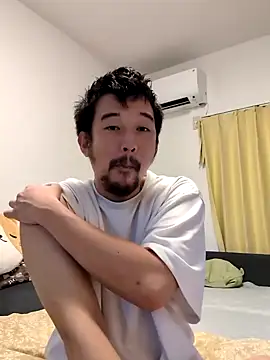 Snapshot of KOUHEY2023 chatting on 01/27/25, 12:37 KOUHEY2023 online show from 01/27/25, 12:37