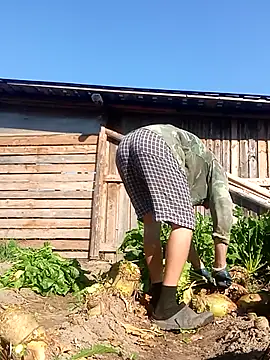 MityaXLoves online show from 09/18/25, 06:59