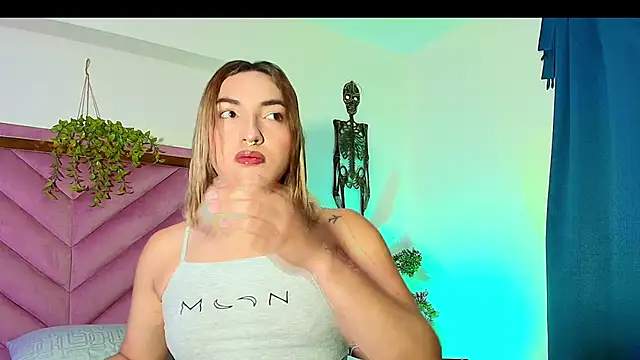 TomLondon  online show from 10/04/25, 12:47