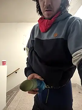 Snapshot of Lilsmokeshow017 chatting on 11/14/25, 10:03 Lilsmokeshow017 online show from 11/14/25, 10:03