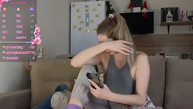 Girl alone home online show from 01/15/25, 03:07