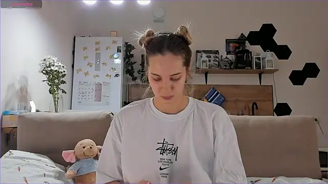 Girl alone home online show from 10/29/25, 03:14