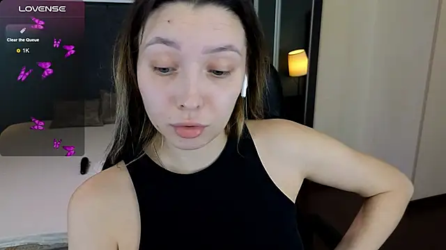 your demi online show from 03/11/25, 08:53