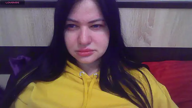 German Eva online show from 10/16/25, 03:07