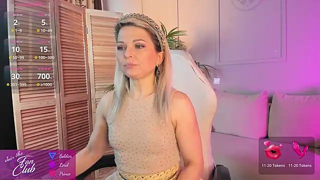 Gloria Lovely online show from 01/10/25, 10:39