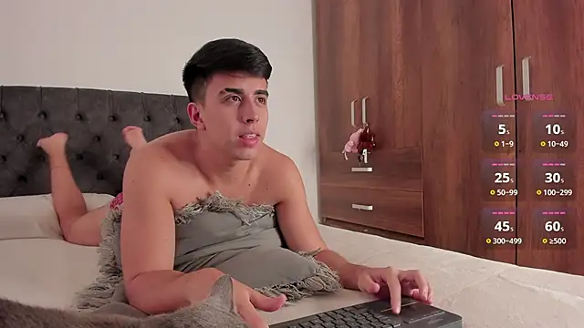 Snapshot of jordanmuskk chatting on 11/27/25, 09:39 jordanmuskk online show from 11/27/25, 09:39