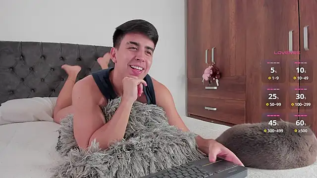 Snapshot of jordanmuskk chatting on 12/02/25, 08:59 jordanmuskk online show from 12/02/25, 08:59