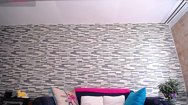 VioletaGomezCo online show from 05/19/26, 02:56