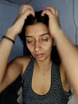 BrittanyDiaz online show from 12/29/24, 03:24