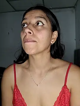 BrittanyDiaz online show from 01/15/25, 06:40