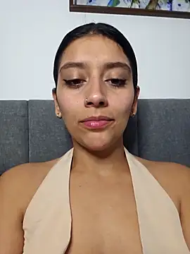 BrittanyDiaz online show from 11/05/25, 08:20